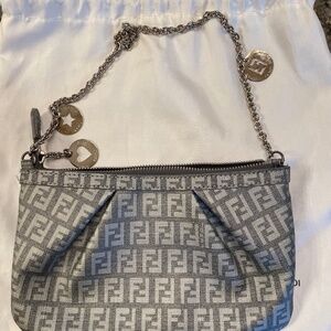 Fendi pouchette